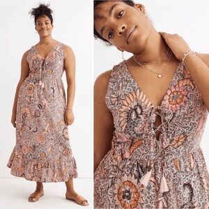 Madewell Lace-Up Ruffle-Hem Midi Dress in Bali Blooms / 2